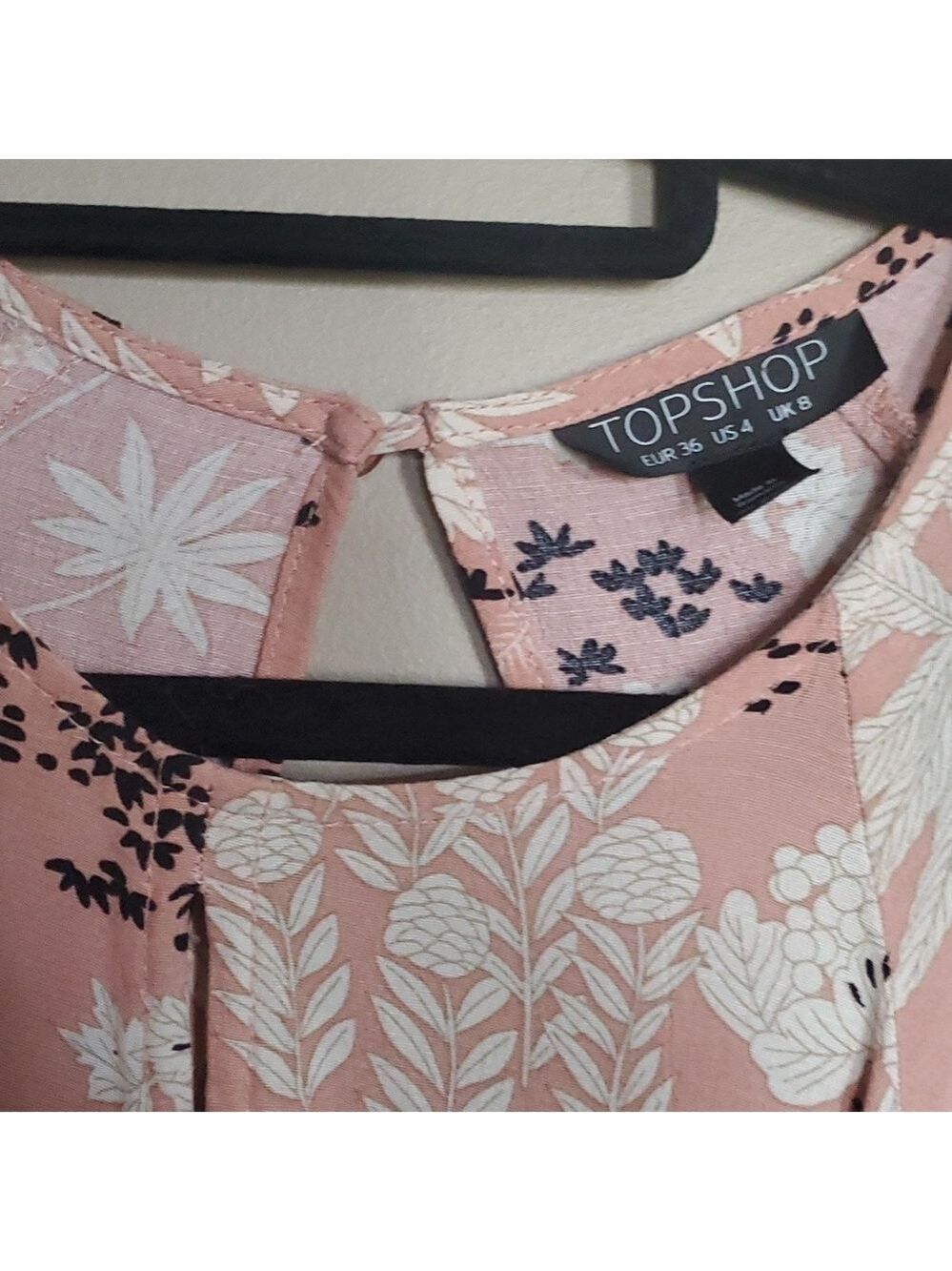 Topshop top size 4 - Picture 2 of 5